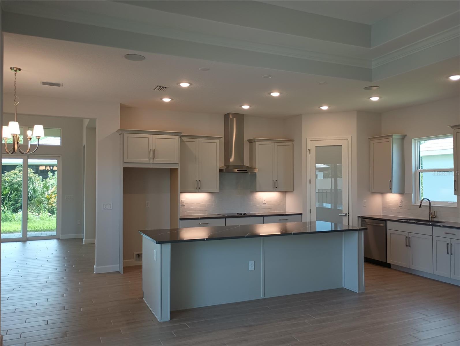 136 NEW LEATHERWOOD DRIVE