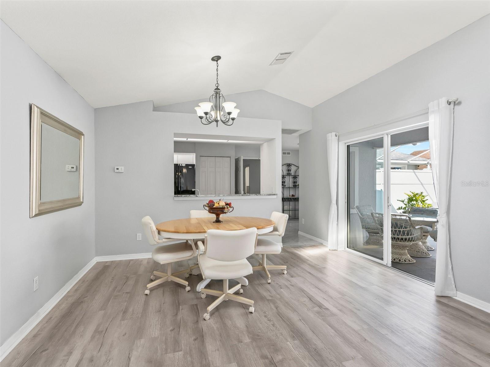 LAKES/STONECREST UN 02 PH 01 - Residential