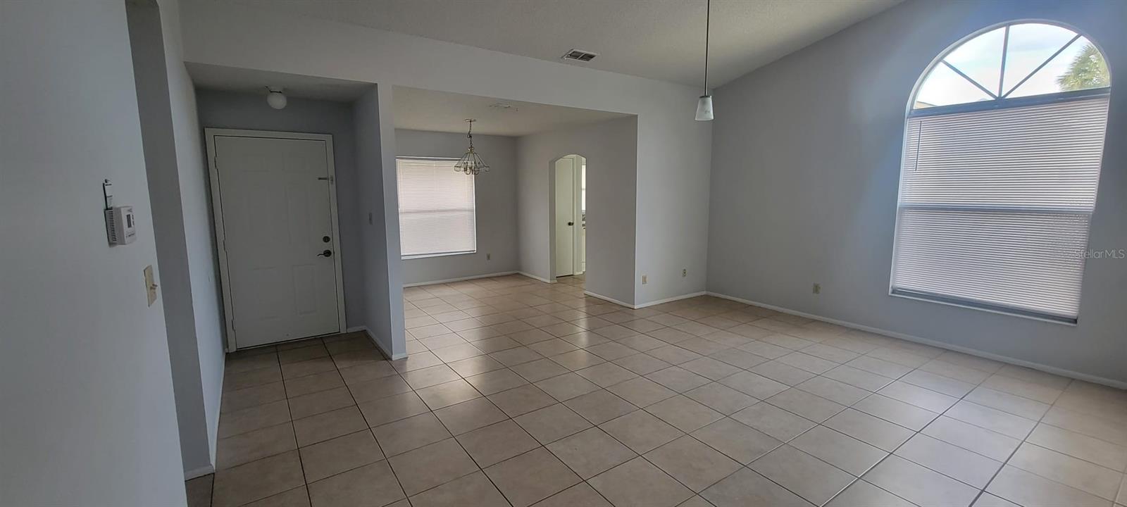 INDIAN WELLS UNIT 5 - Residential