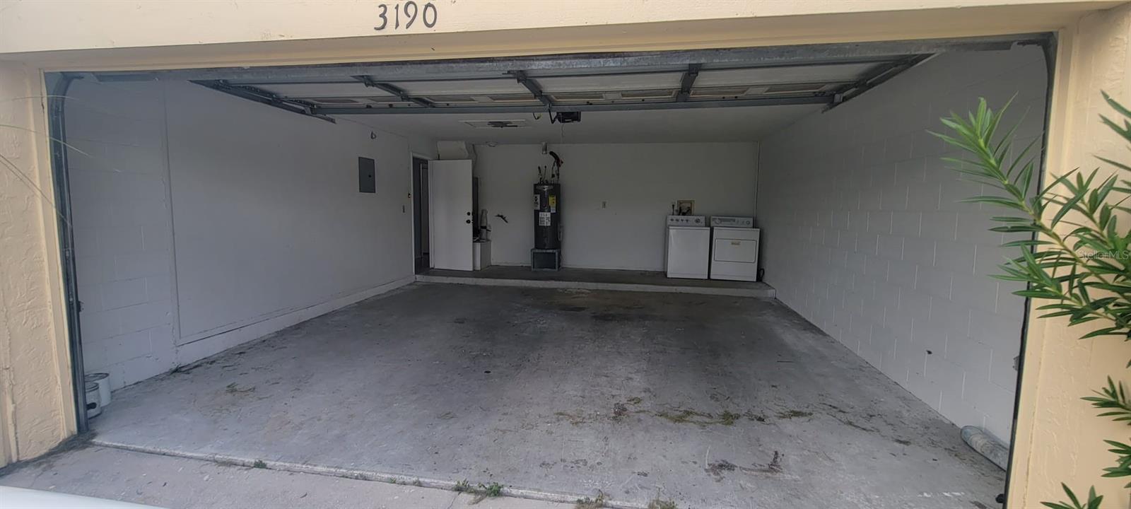 3190 SMOKE SIGNAL CIRCLE