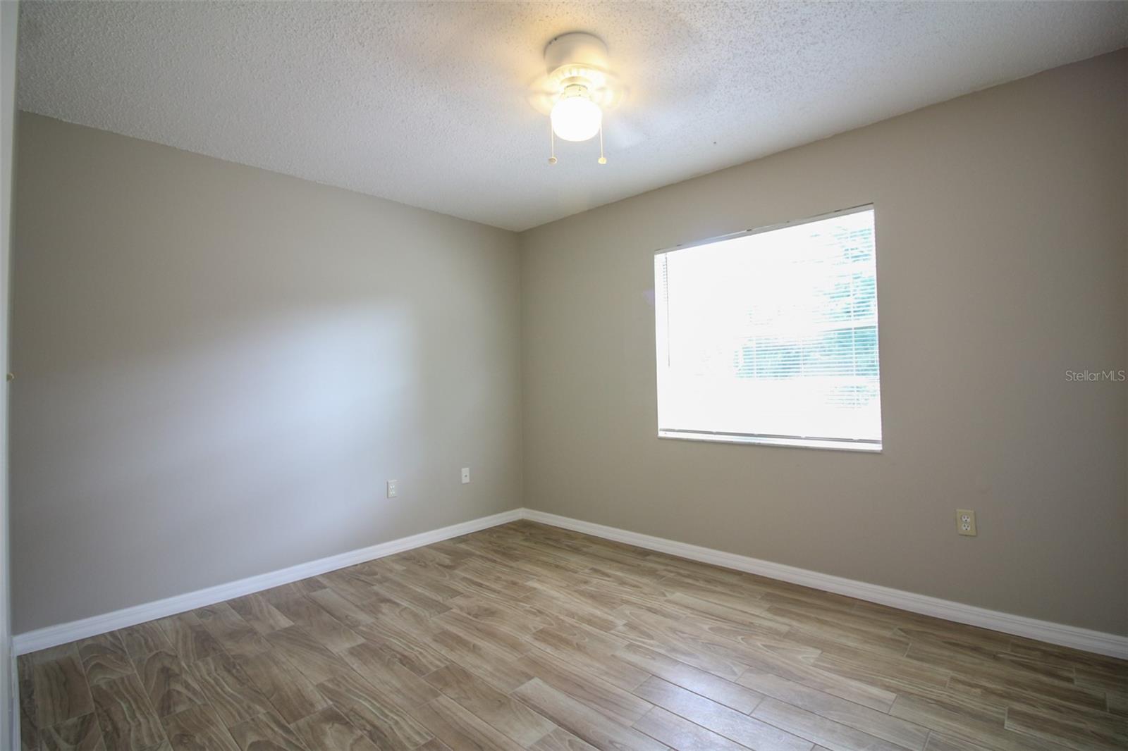 VALENCIA VILLAGE - Residential Lease