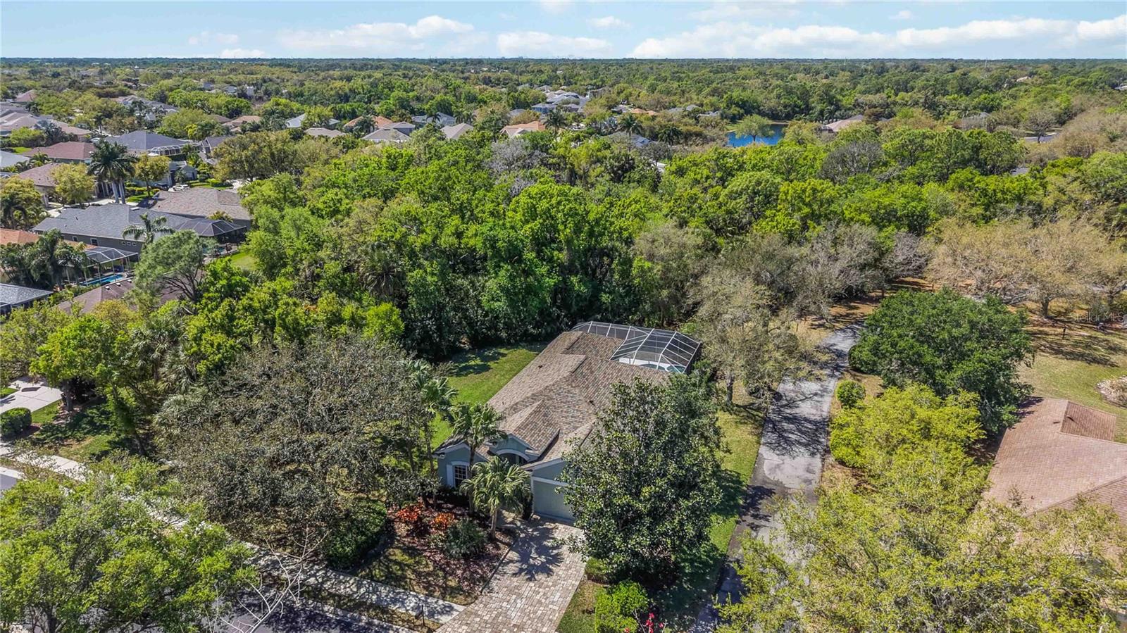 UNIVERSITY PLACE - Residential