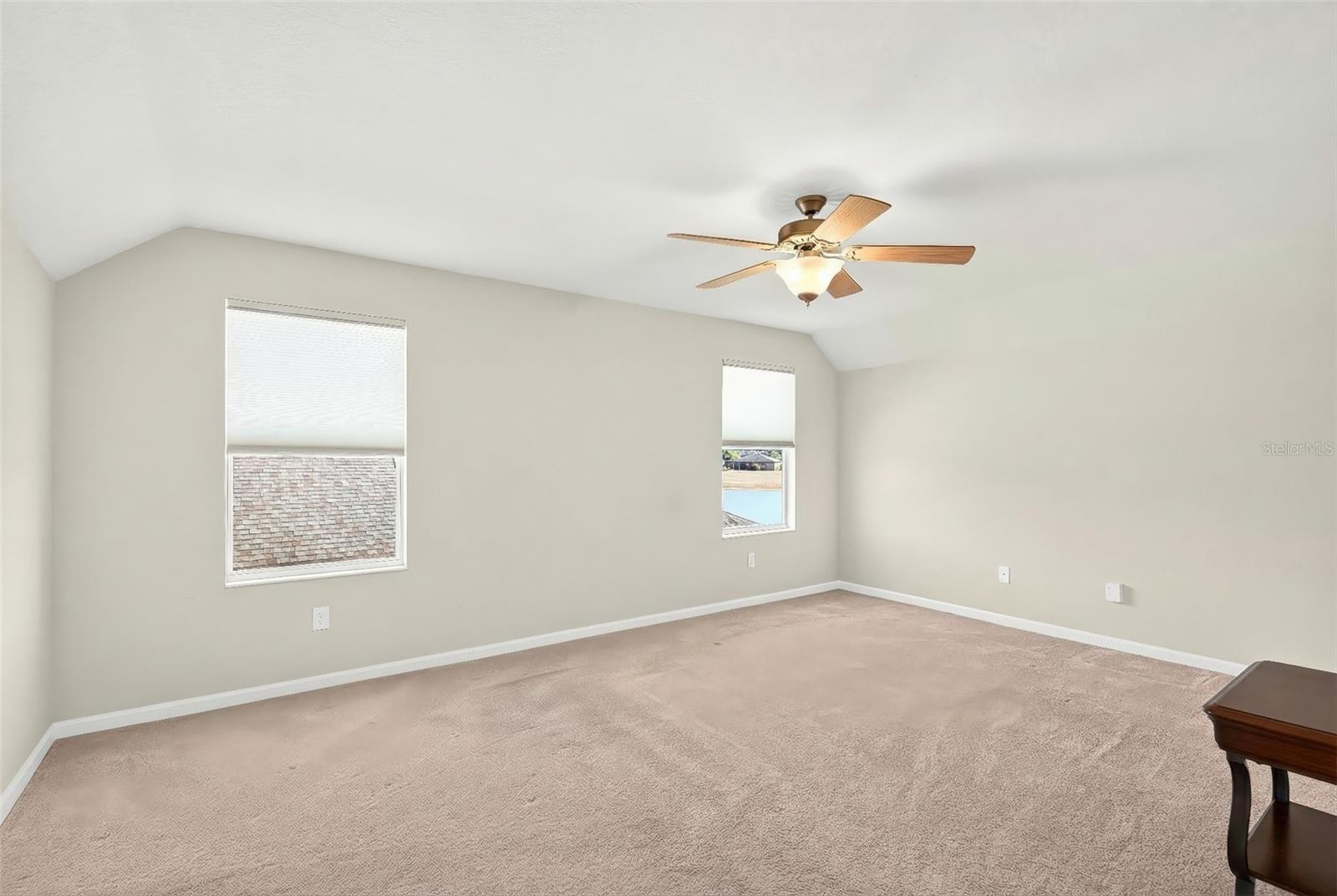 STONE CREEK - Residential