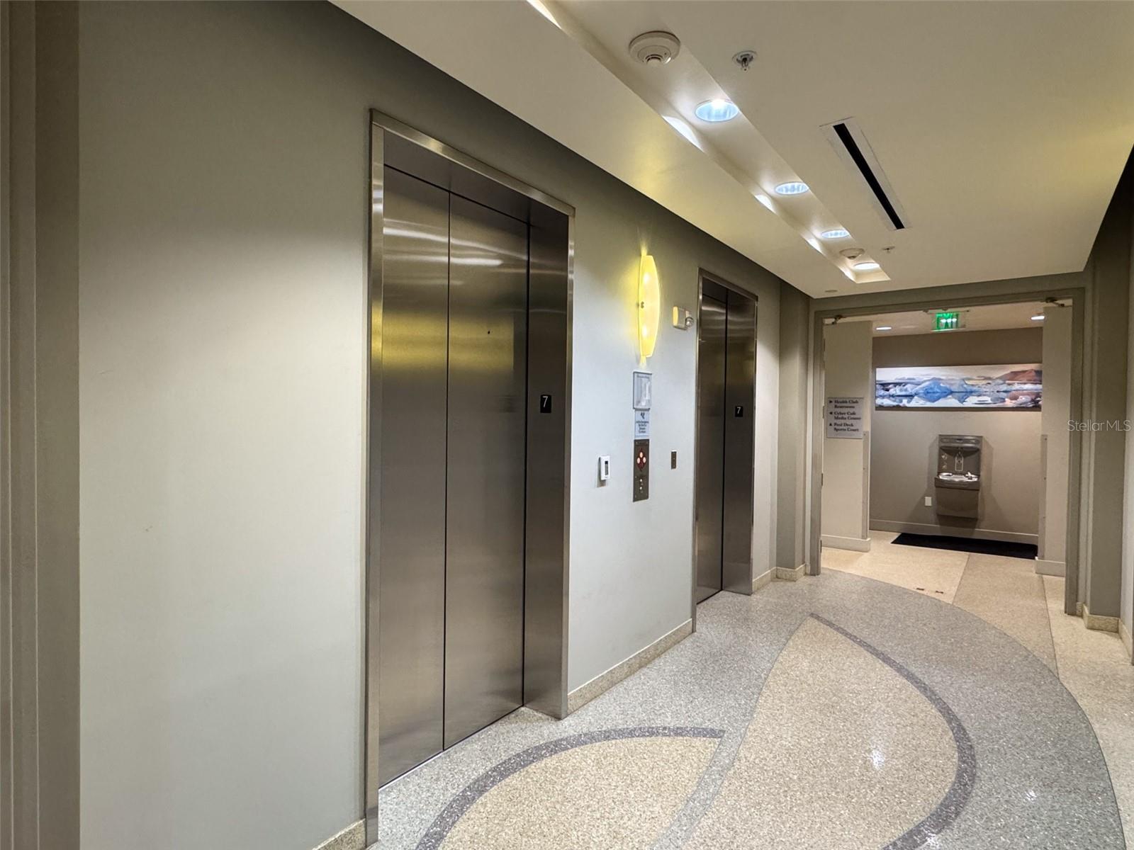 VUE/LK EOLA CONDO - Residential