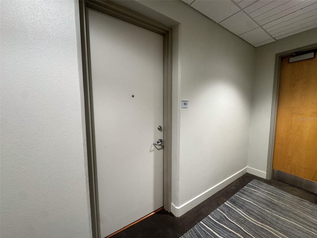 Photo of 150 E Robinson Street #701, Orlando, FL 32801 (MLS # O6402572)