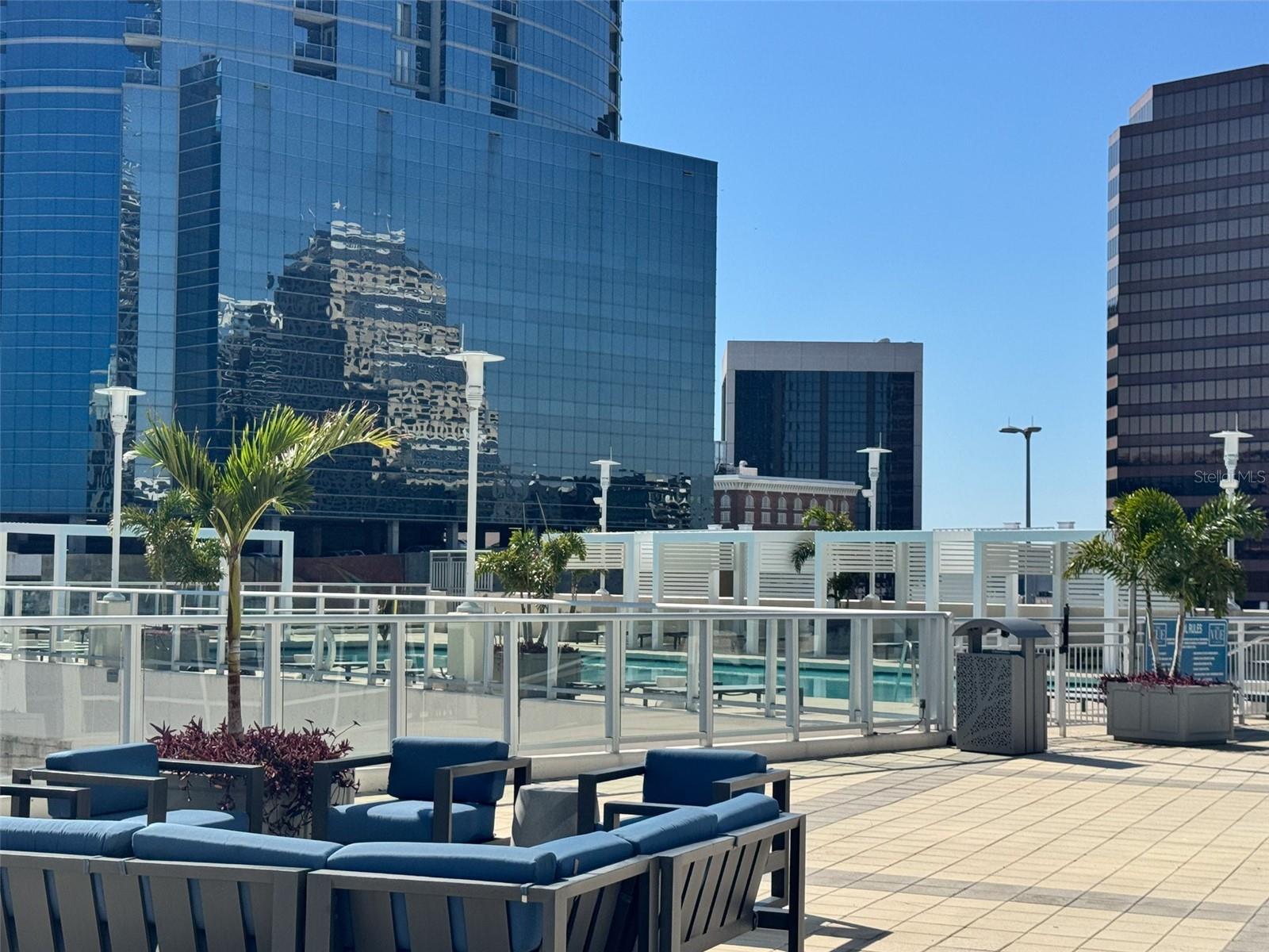 VUE/LK EOLA CONDO - Residential