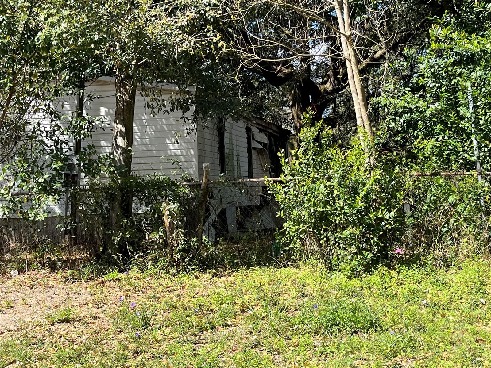 2310 BUCKINGHAM ROAD