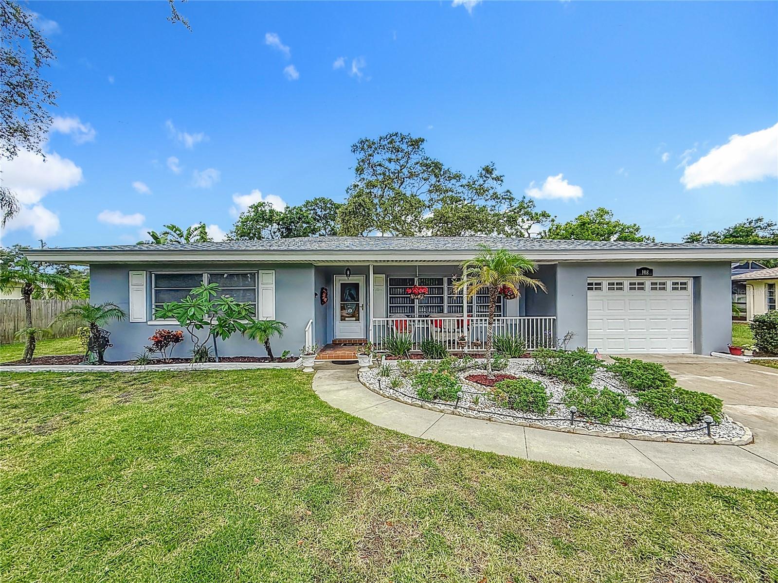 HARBOR BLUFFS SEC 1 - Residential