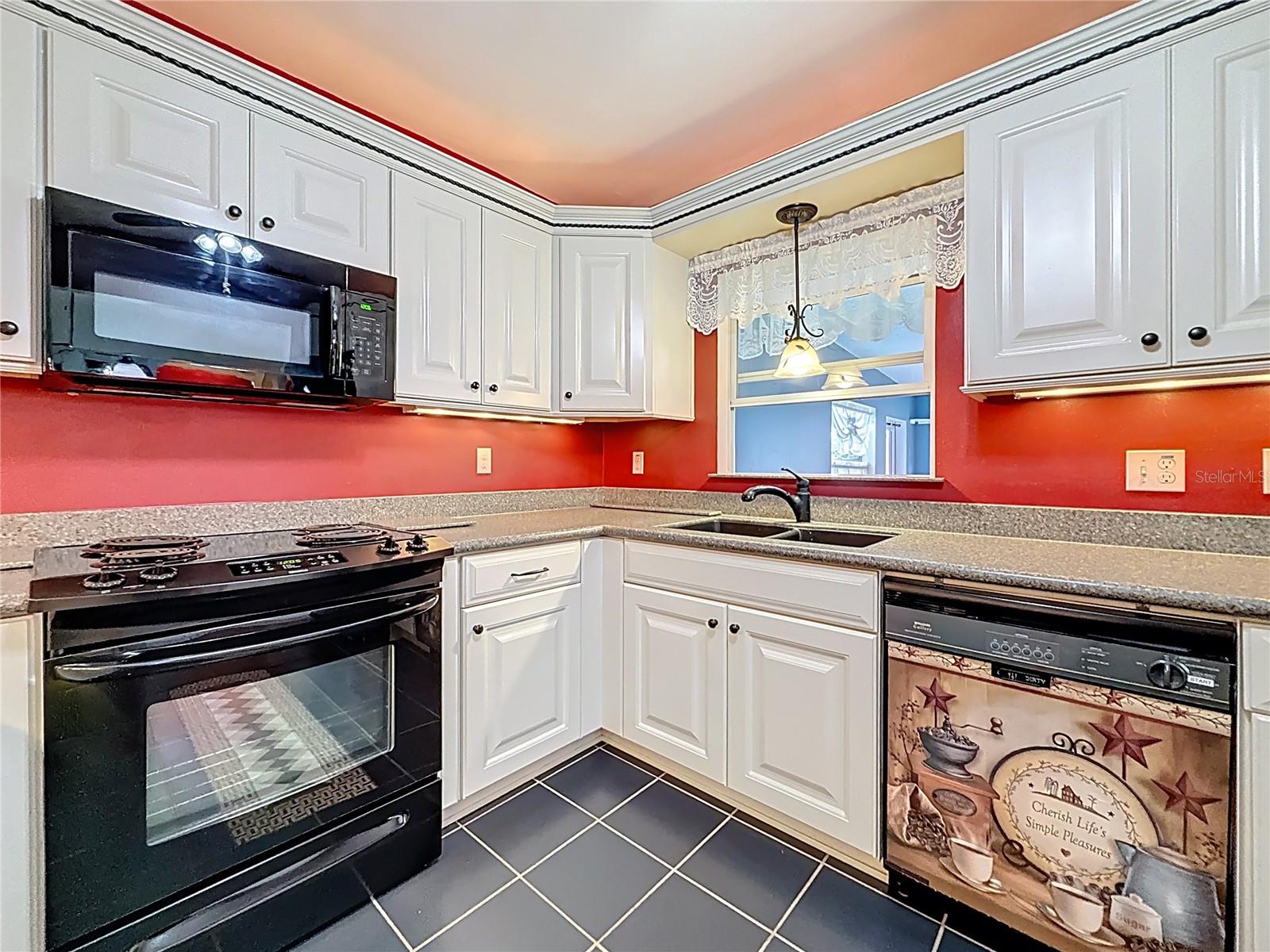 HARBOR BLUFFS SEC 1 - Residential