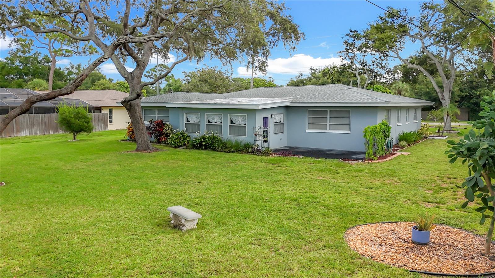 HARBOR BLUFFS SEC 1 - Residential