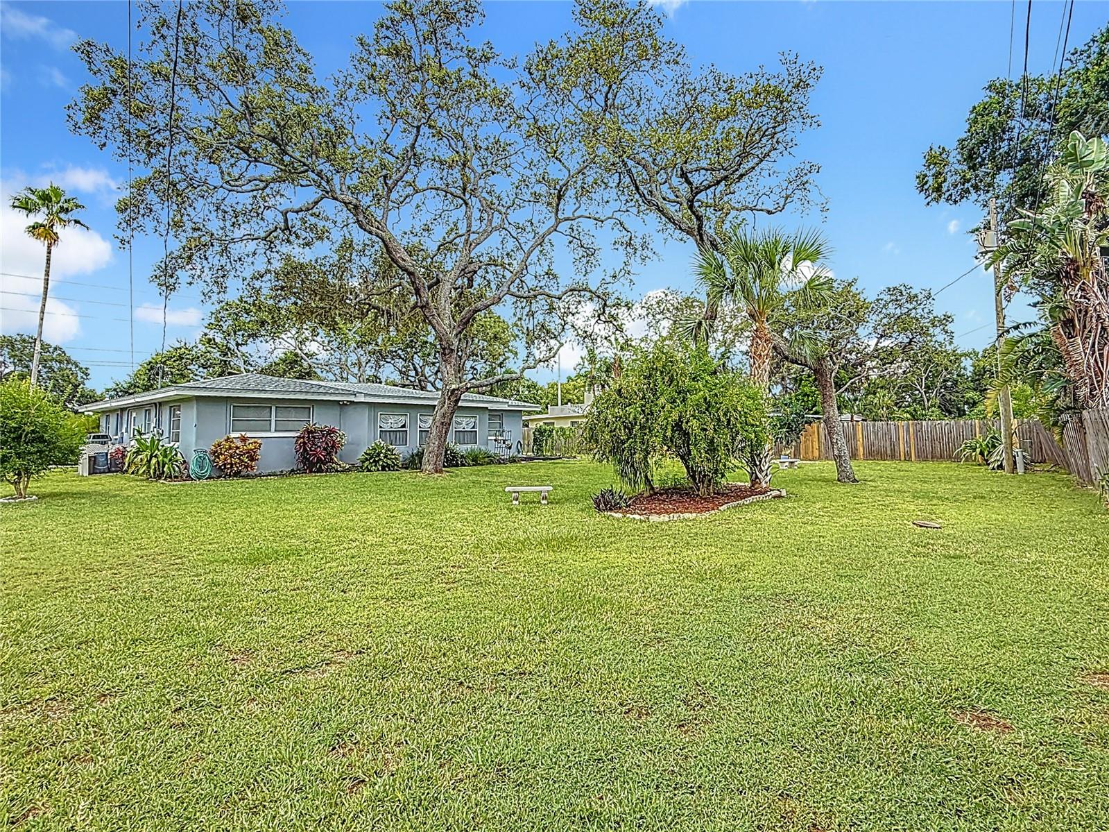 HARBOR BLUFFS SEC 1 - Residential