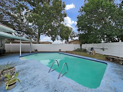 A home in TAMPA