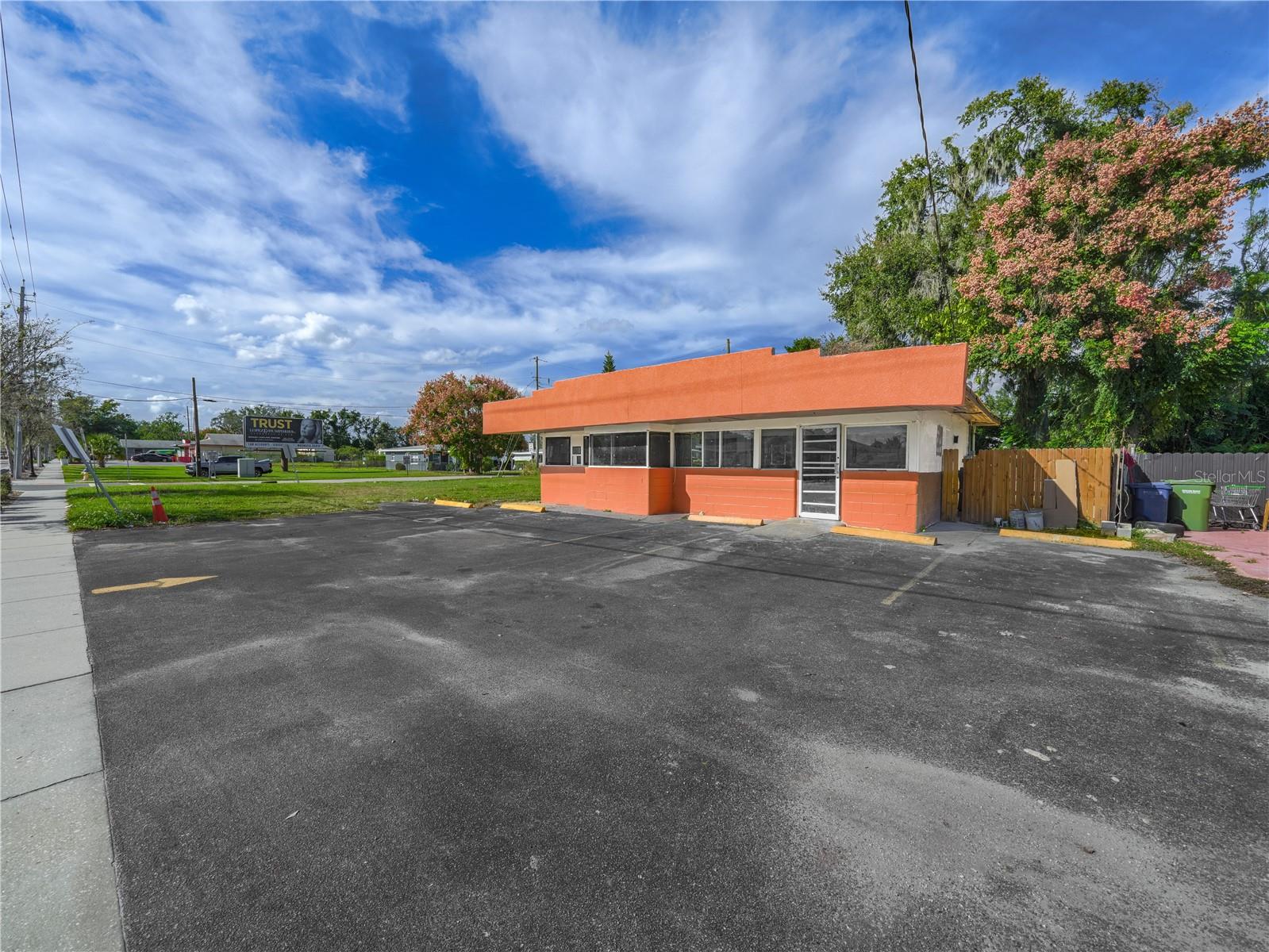 EULA VISTA SUB - Commercial Sale