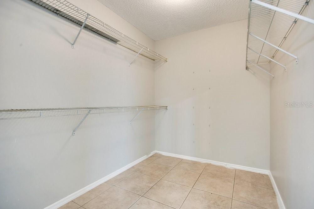 LAKEWOOD AT THE CROSSINGS UNIT 6 - Residential
