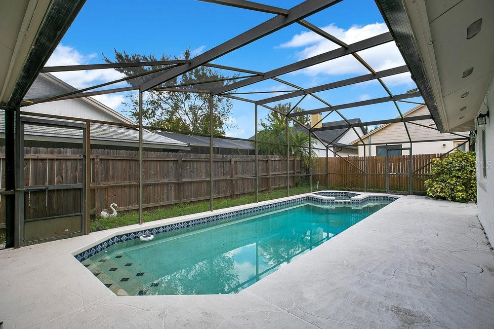 LAKEWOOD AT THE CROSSINGS UNIT 6 - Residential