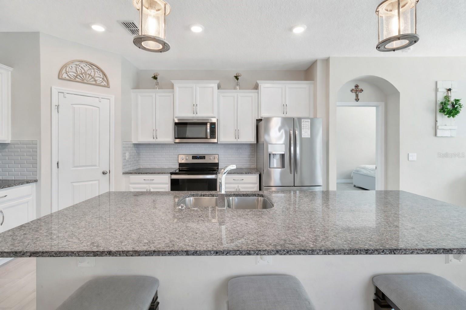 BRIDLEWOOD - Residential