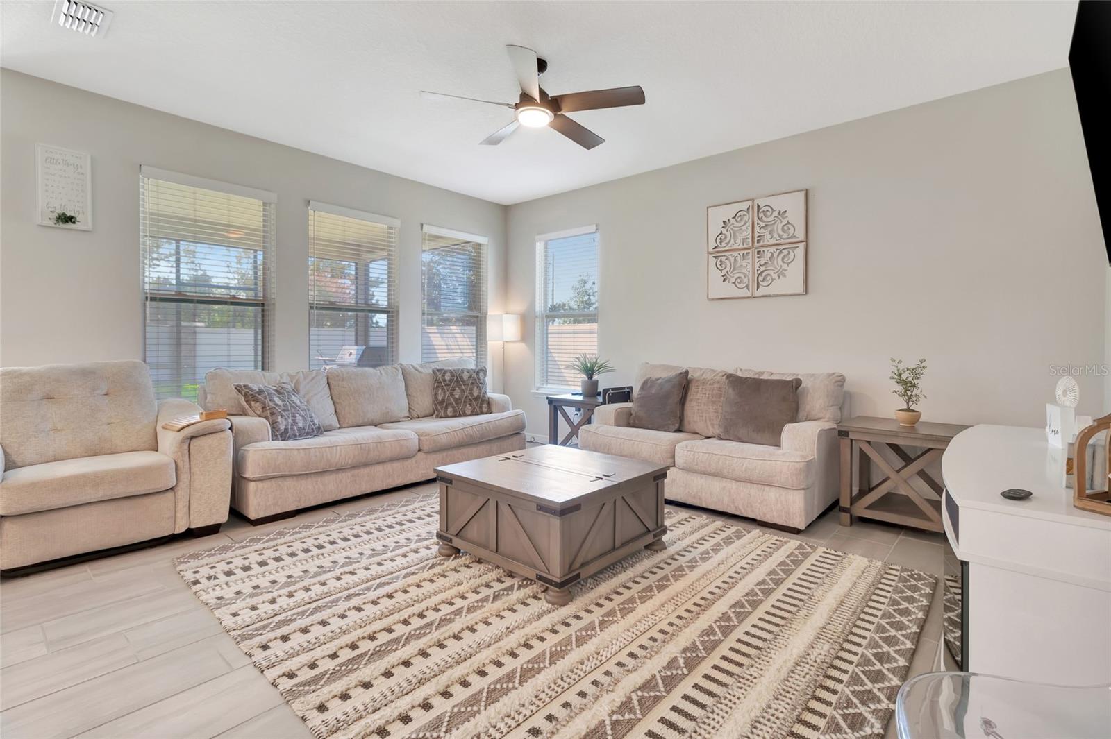 BRIDLEWOOD - Residential