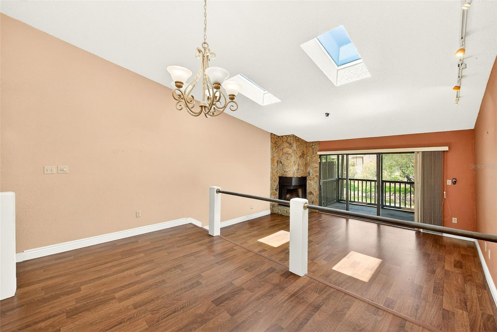 LAKE FOREST CONDO - Residential