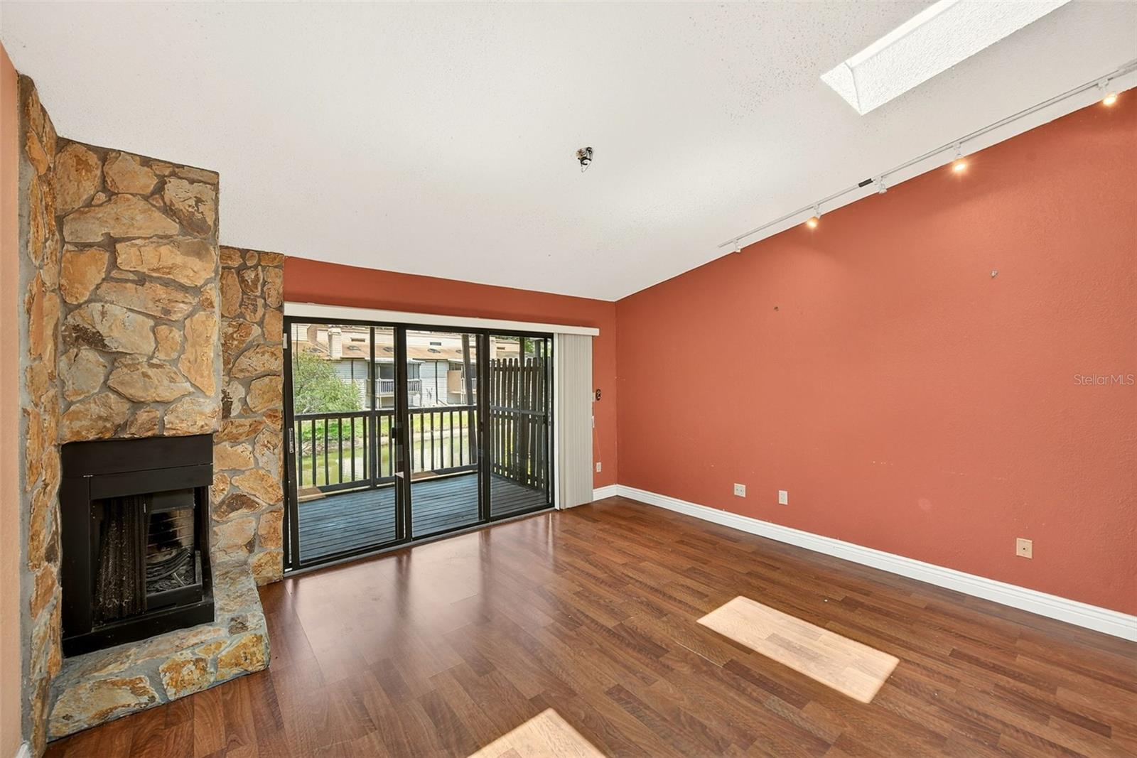 LAKE FOREST CONDO - Residential