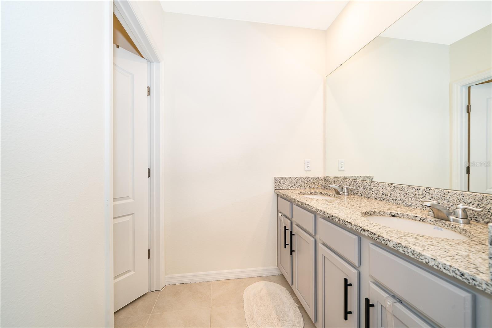 LAKE CHARLES RESIDENCE PH 1B - Residential