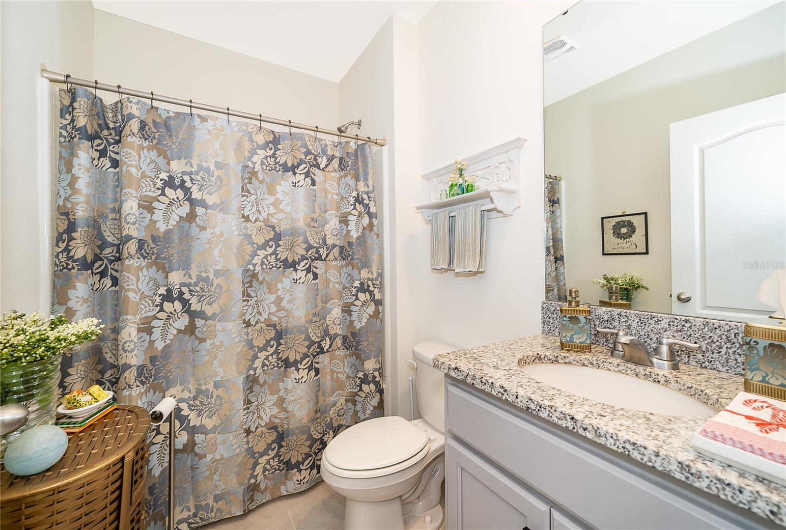 LAKE CHARLES RESIDENCE PH 1B - Residential