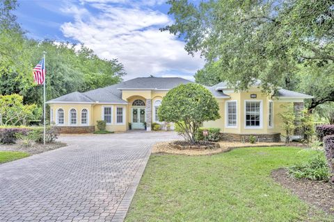 Photo of 100 Glen Club Court, Debary, FL 32713 (MLS # O6397253)