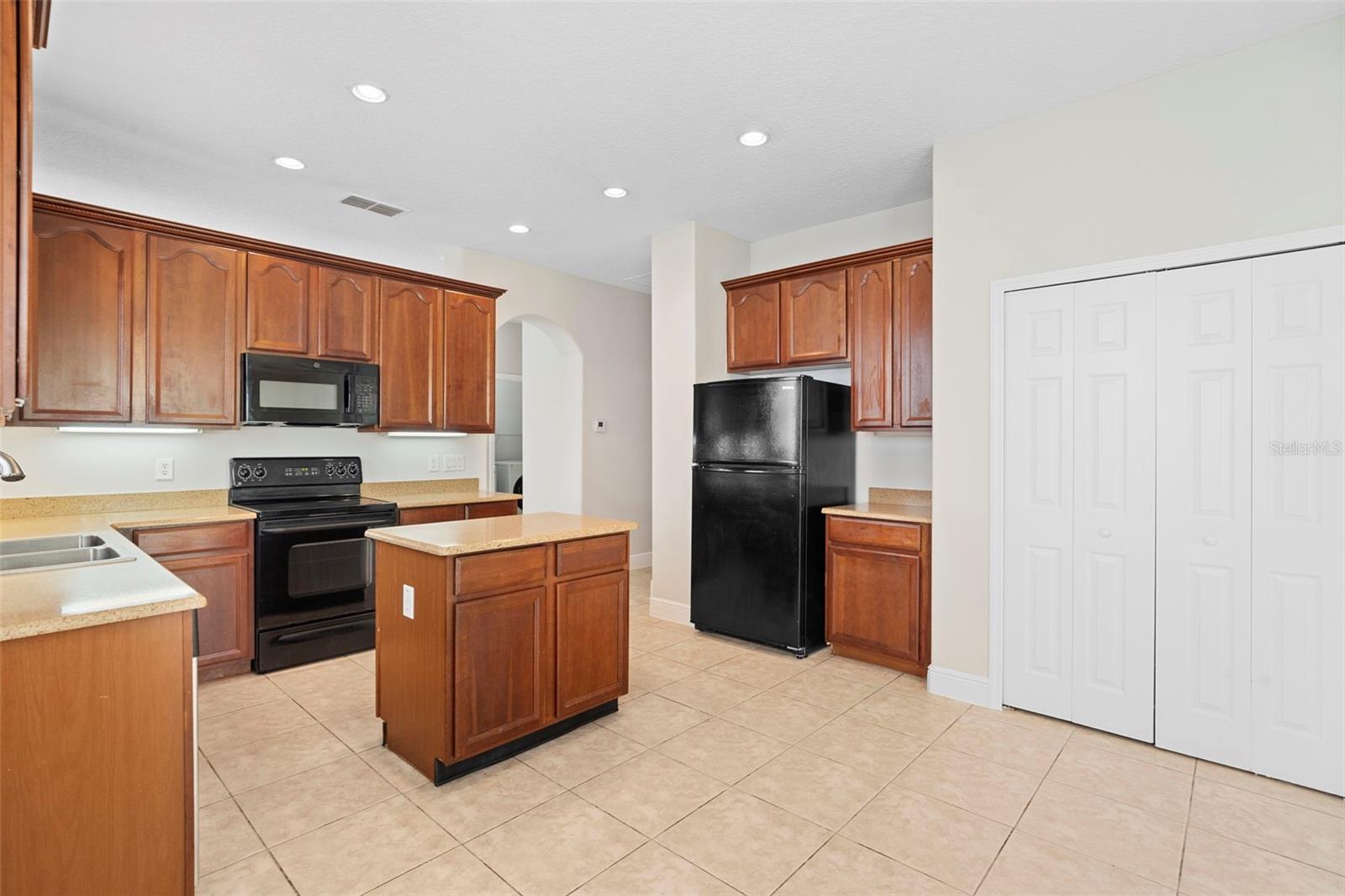 WATERFORD TRLS PH I - Residential