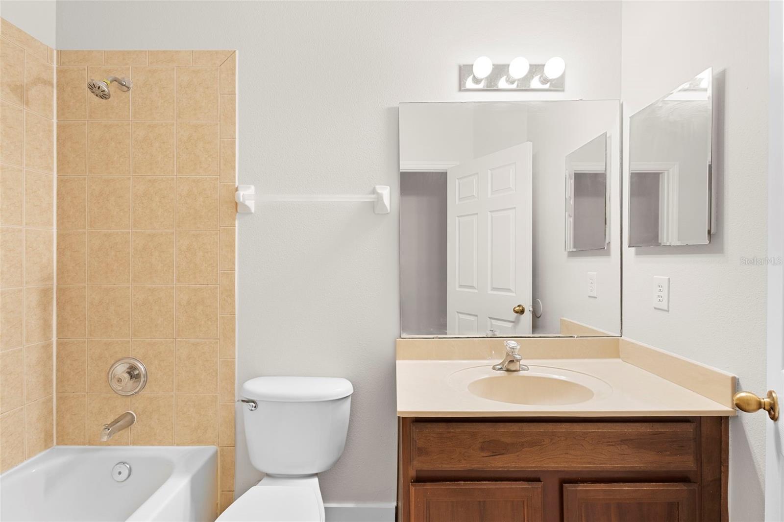 WATERFORD TRLS PH I - Residential