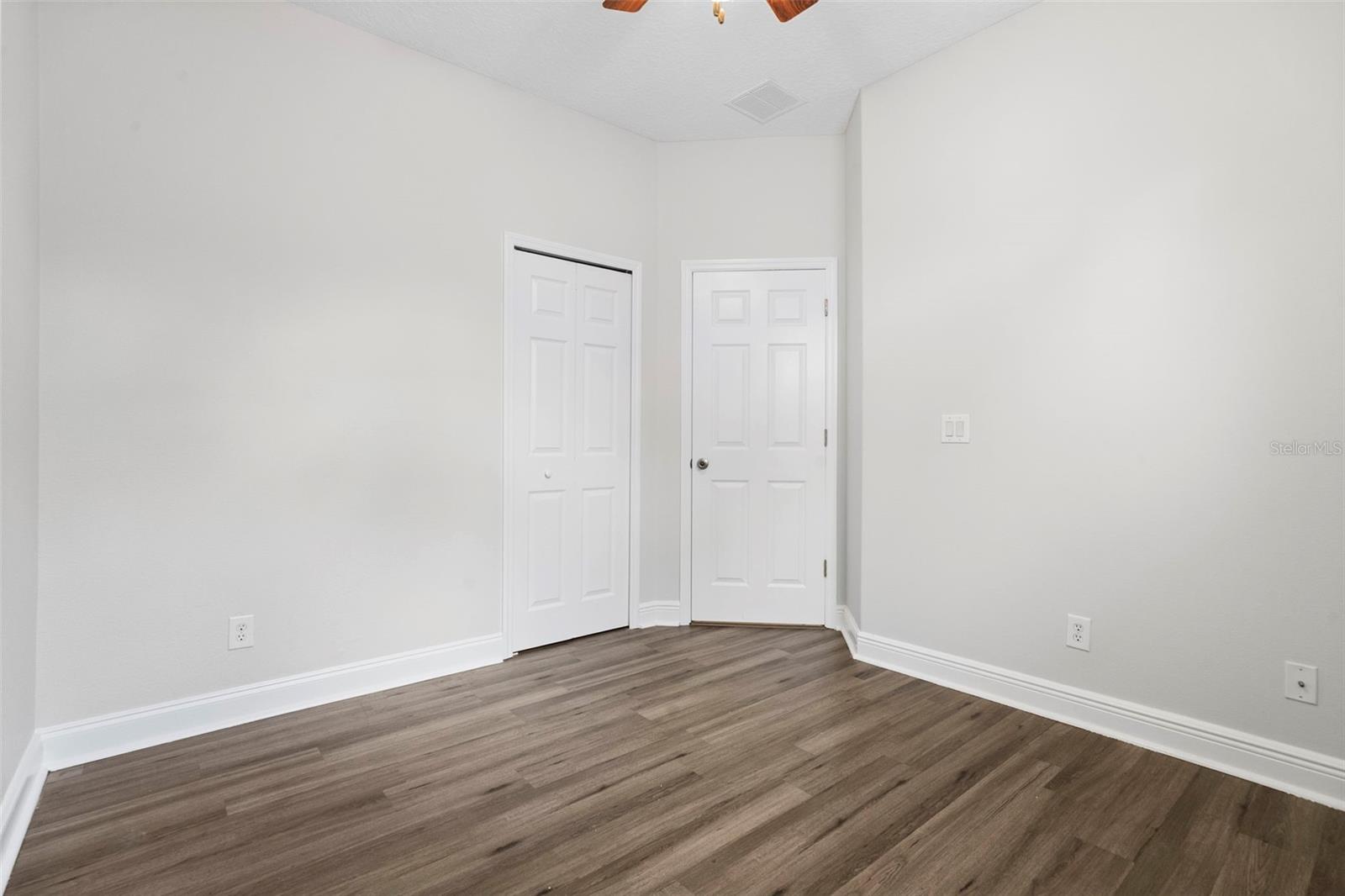 WATERFORD TRLS PH I - Residential