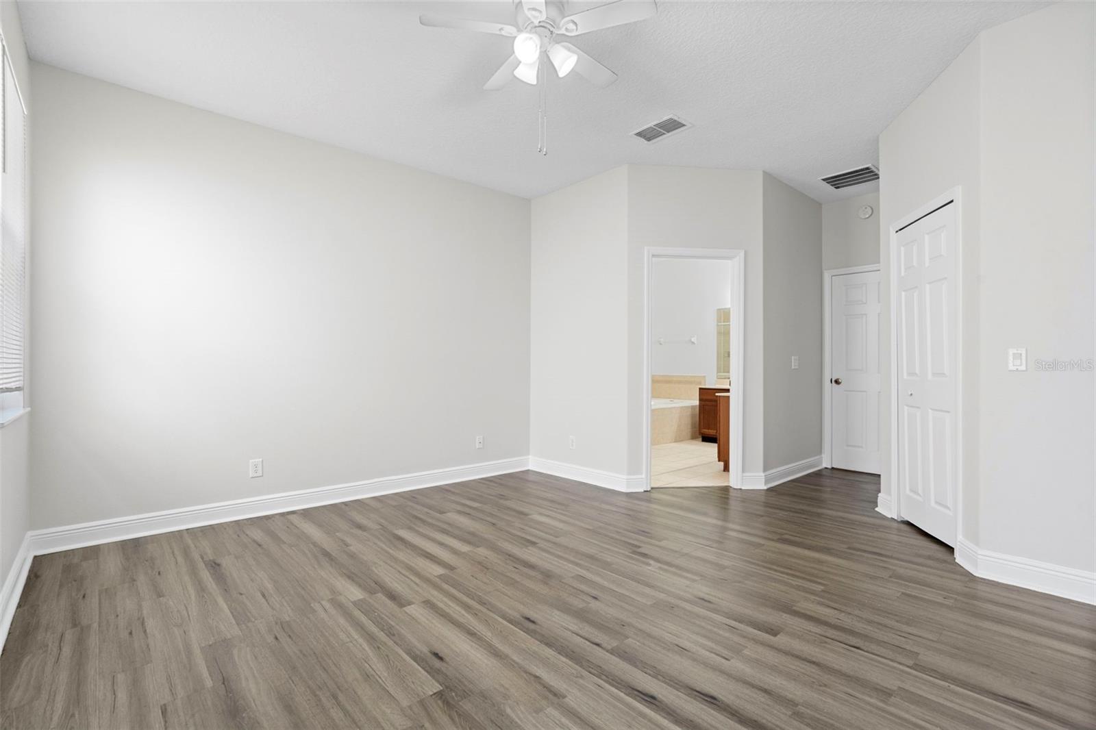 WATERFORD TRLS PH I - Residential