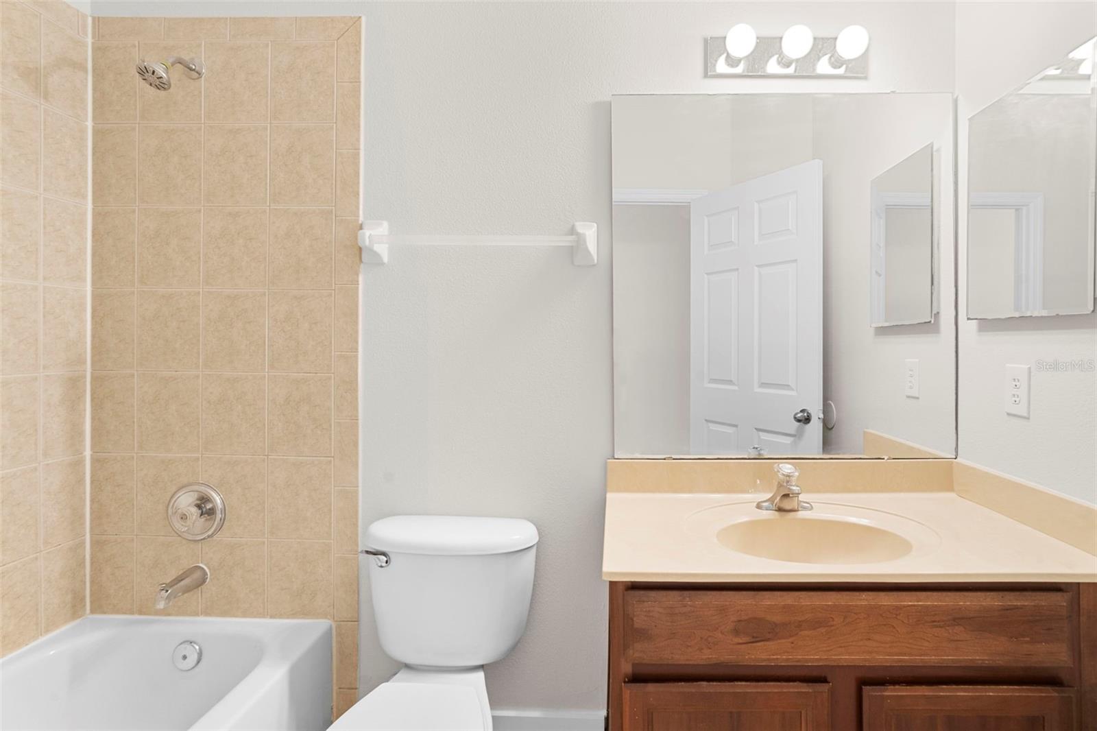 WATERFORD TRLS PH I - Residential