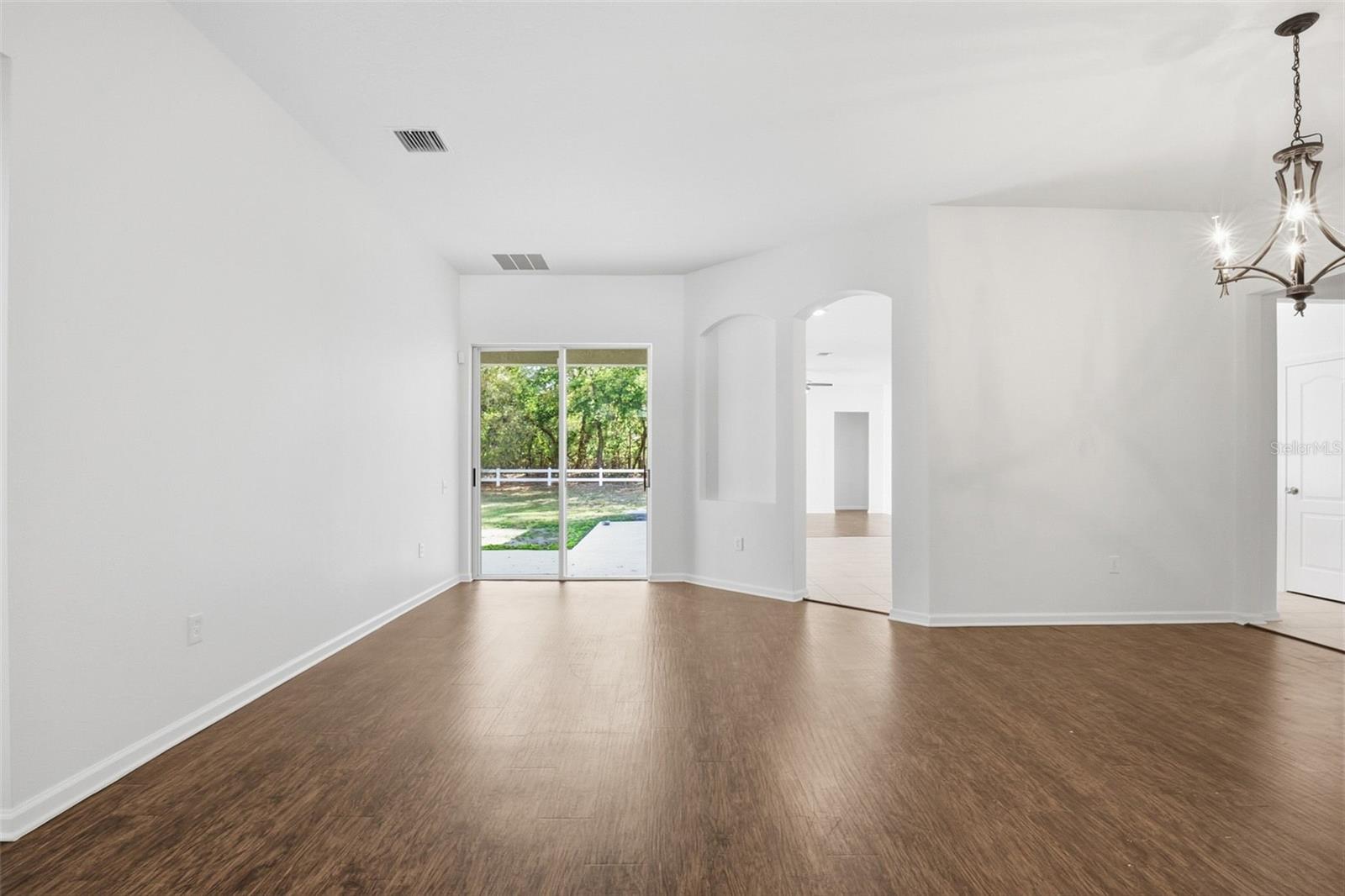 RENE MEER - Residential