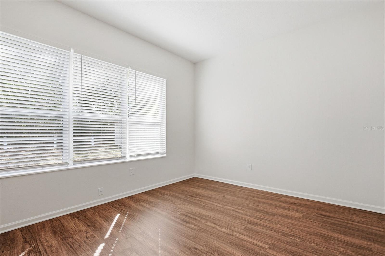 RENE MEER - Residential