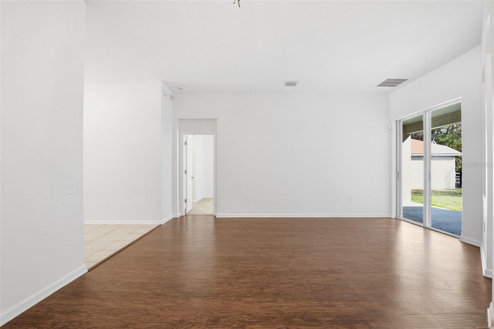 RENE MEER - Residential