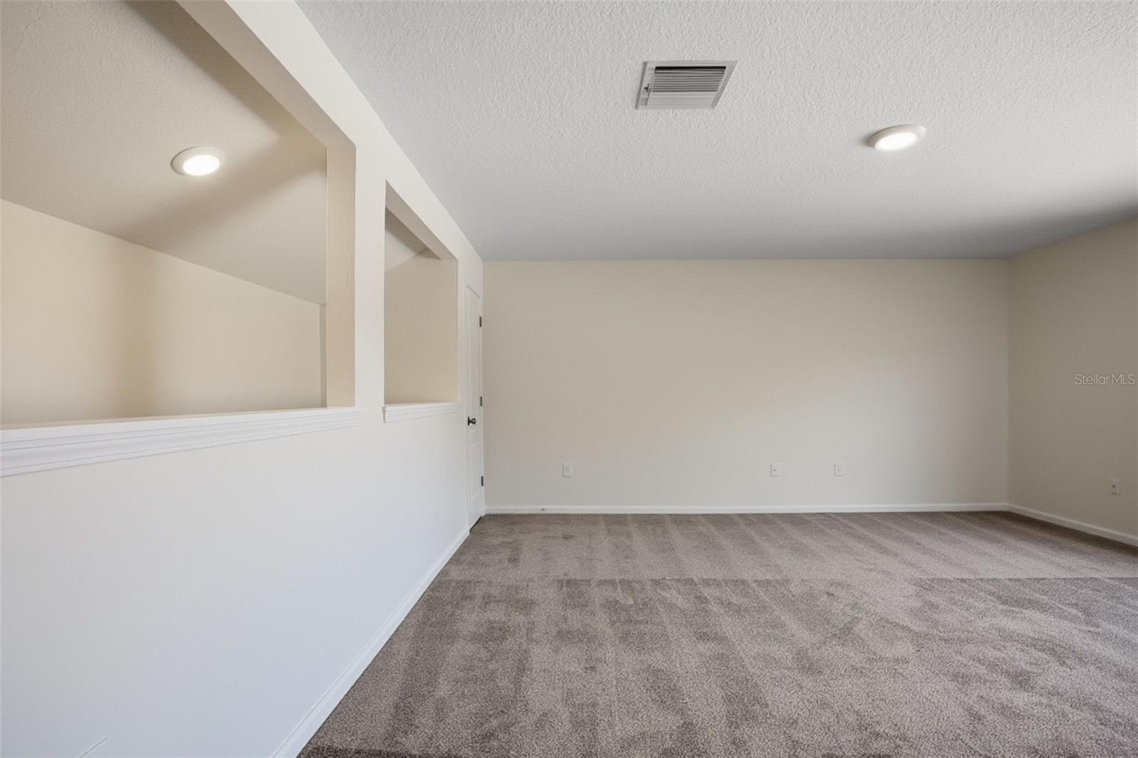 RENE MEER - Residential