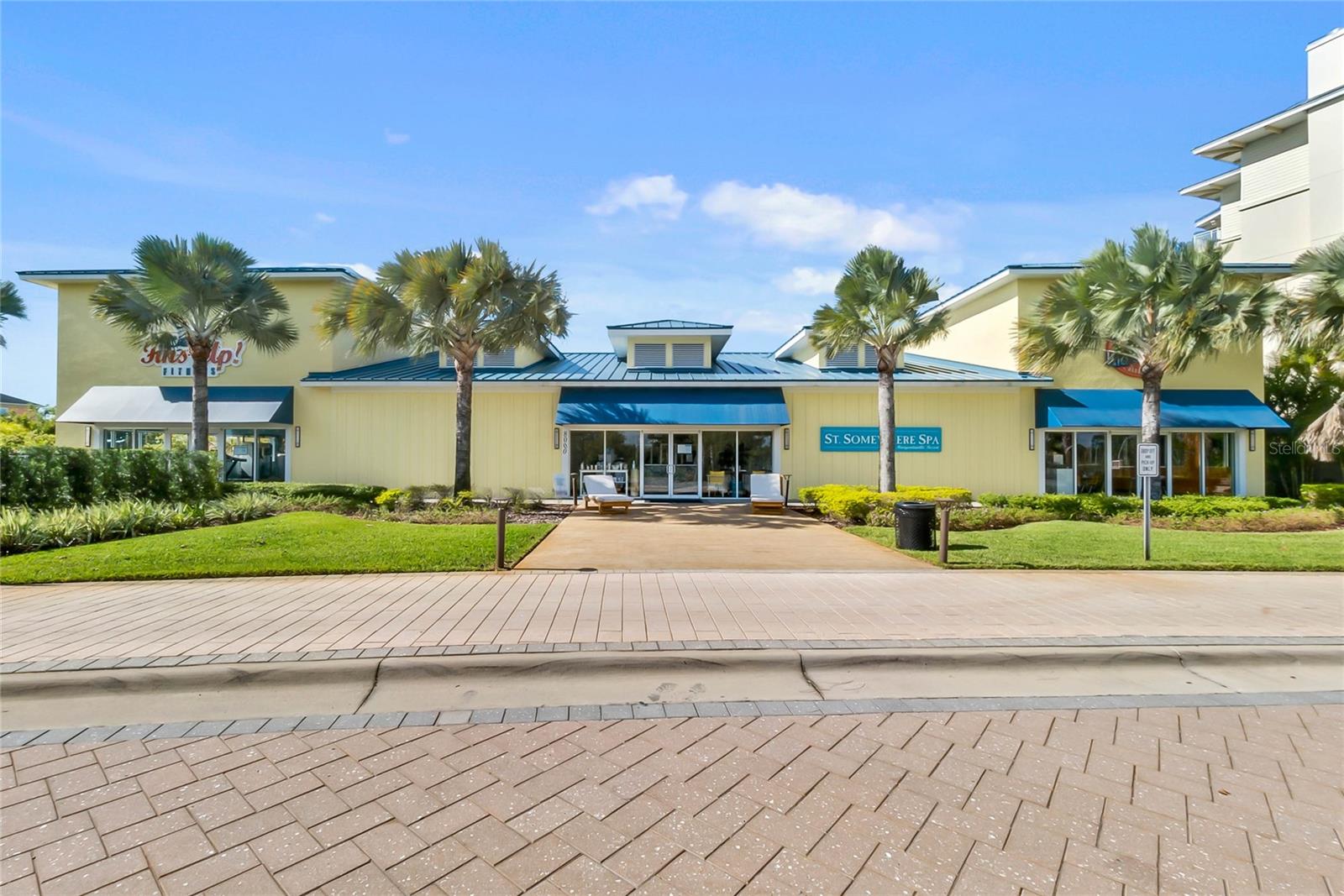 ROLLING OAKS / MARGARITAVILLE - Residential