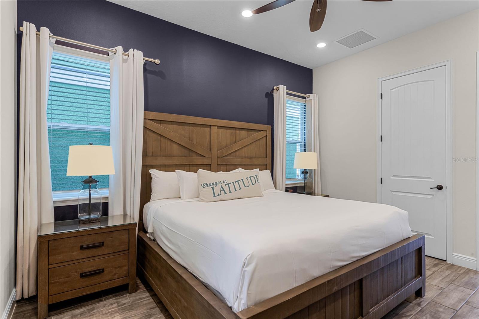 ROLLING OAKS / MARGARITAVILLE - Residential