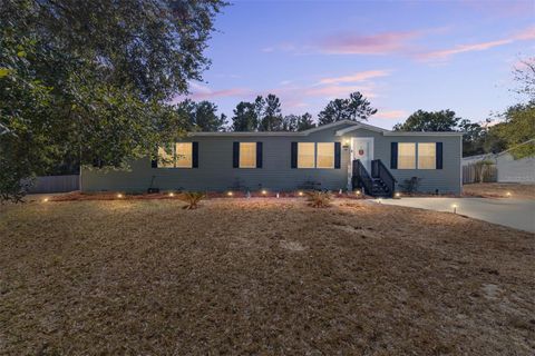 Photo of 110 SE 70th Circle, Ocala, FL 34472 (MLS # OM717502)