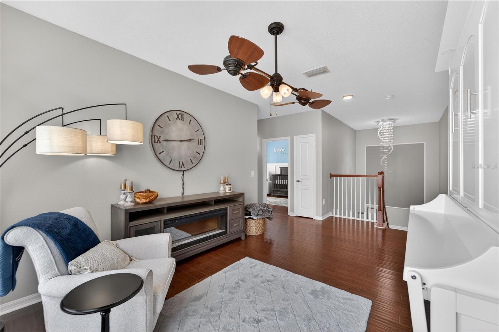 MIRABAY PH 3B-2 - Residential