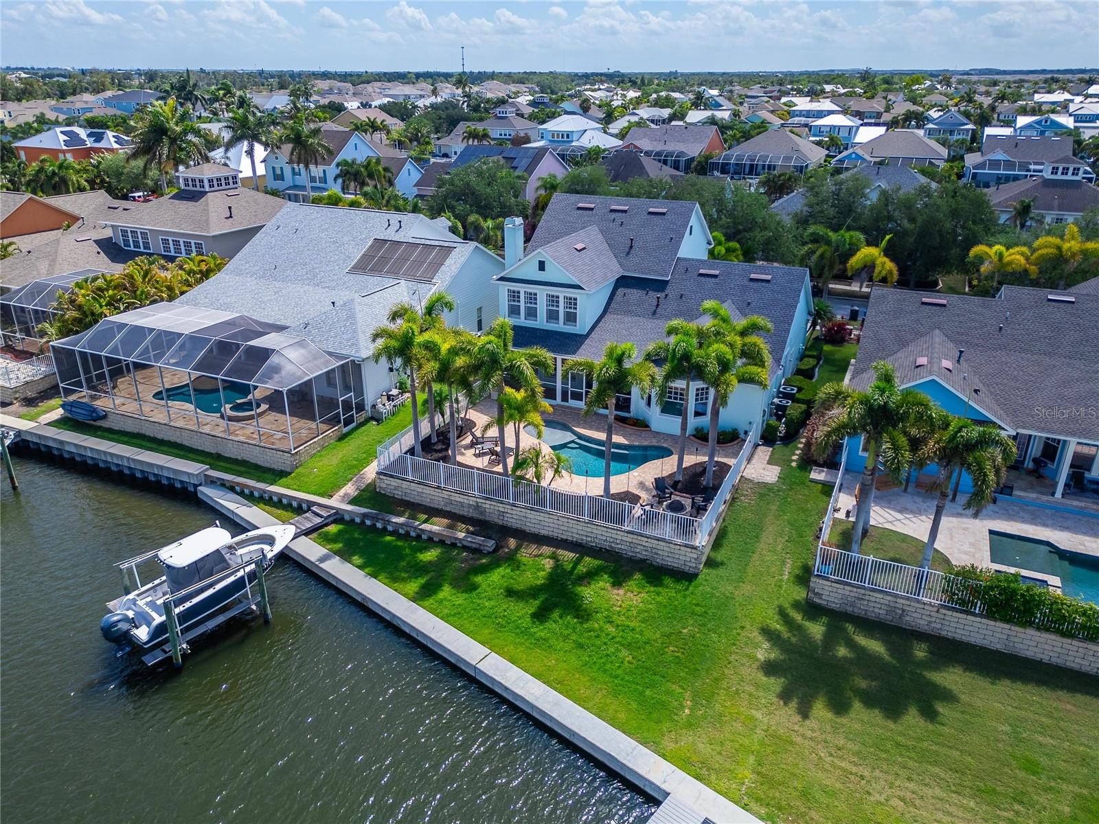 MIRABAY PH 3B-2 - Residential