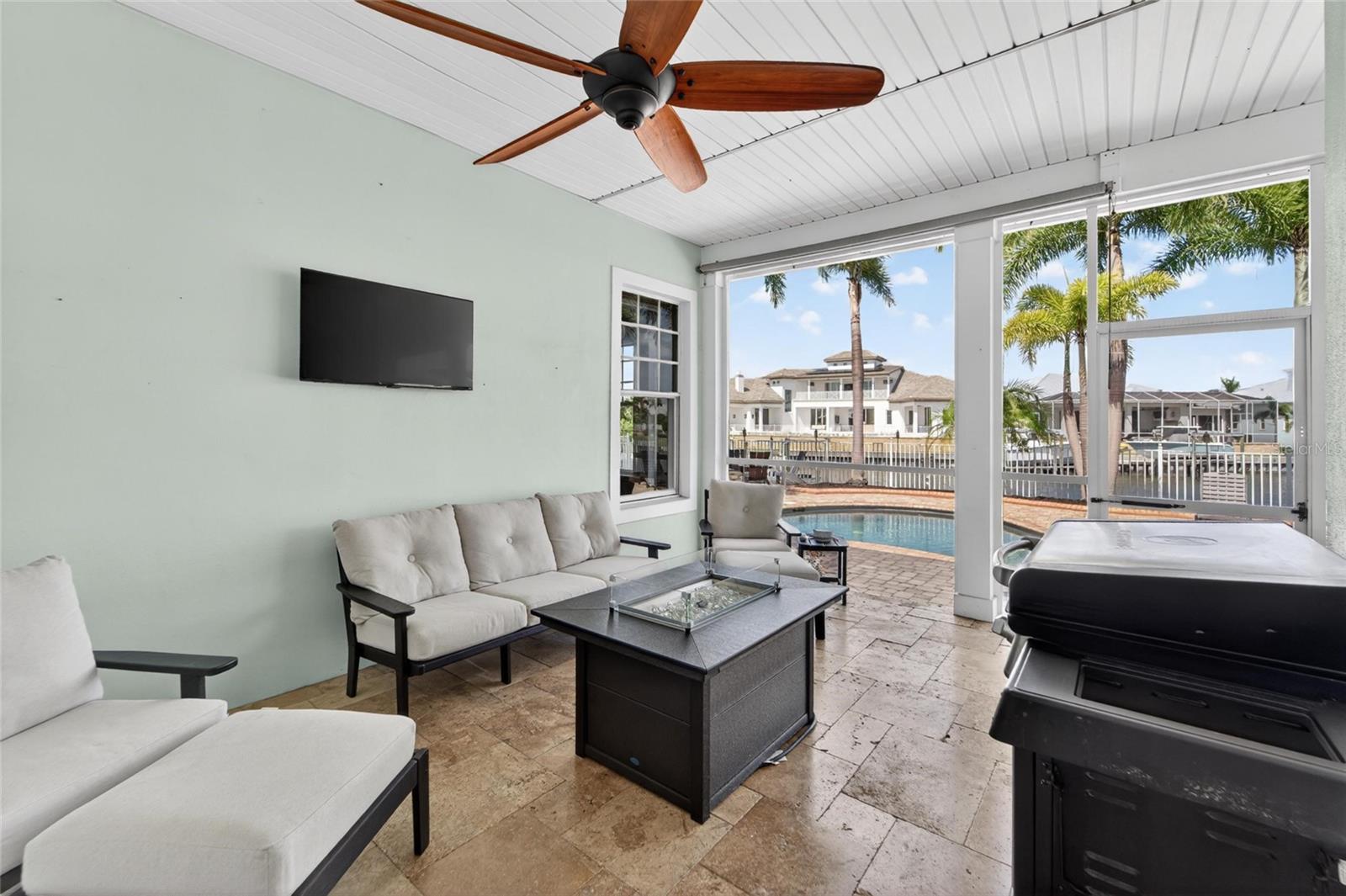 MIRABAY PH 3B-2 - Residential