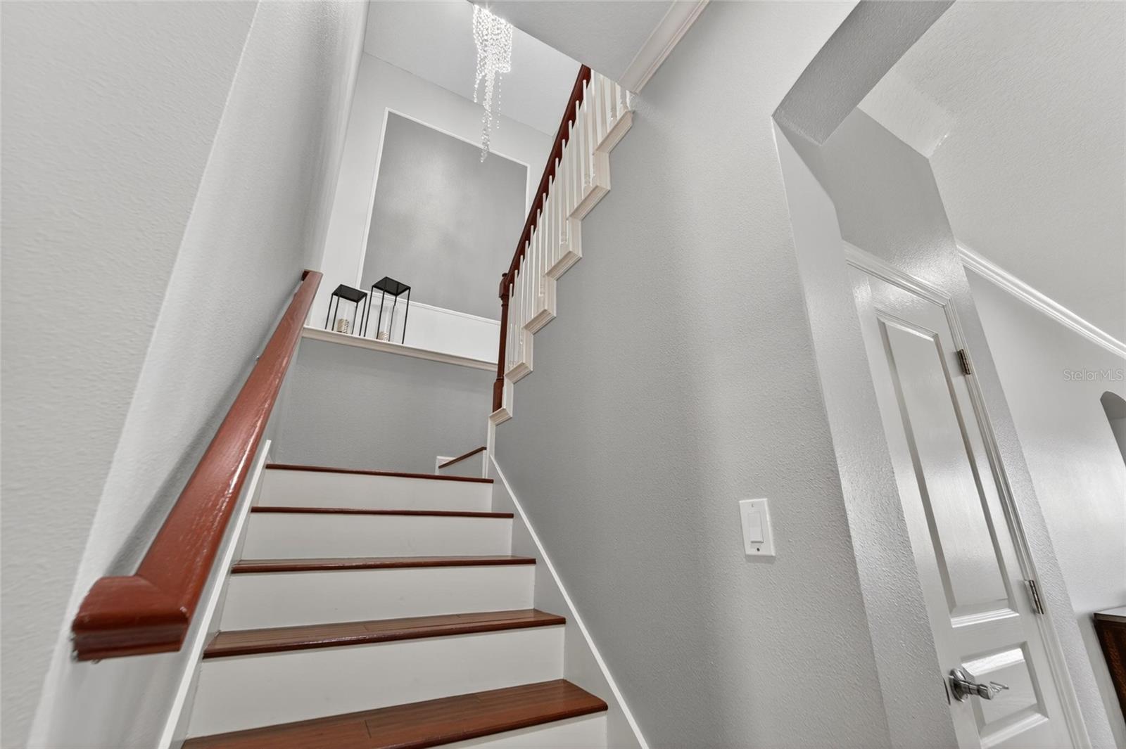 MIRABAY PH 3B-2 - Residential