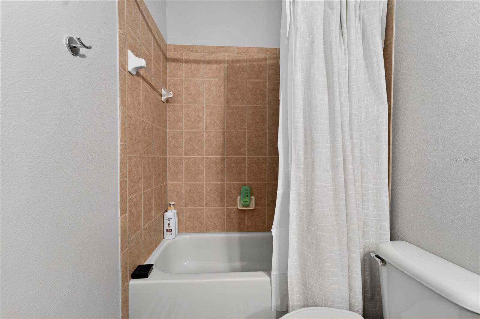 MIRABAY PH 3B-2 - Residential