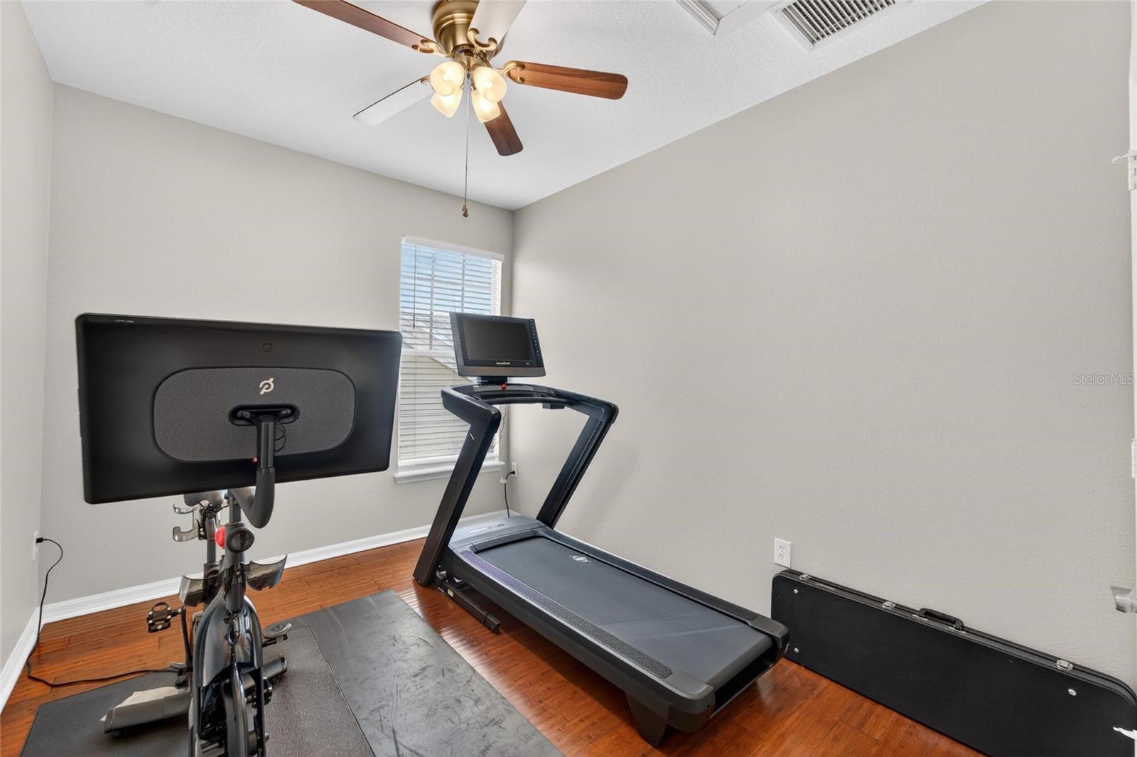 MIRABAY PH 3B-2 - Residential