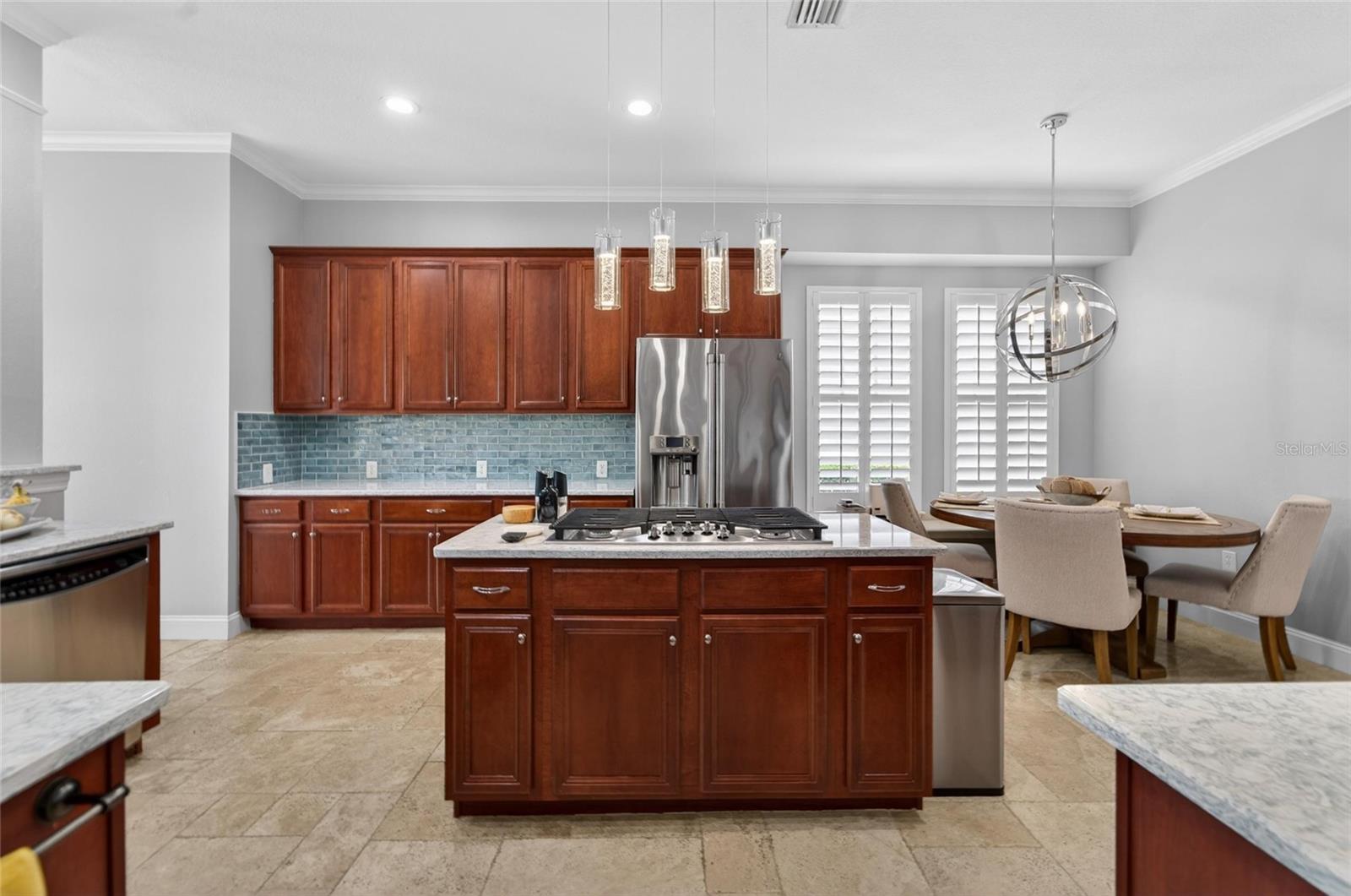 MIRABAY PH 3B-2 - Residential