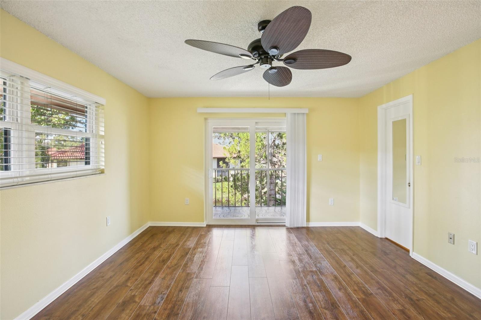 HAMMOCK PINE VILLAGE - Residential