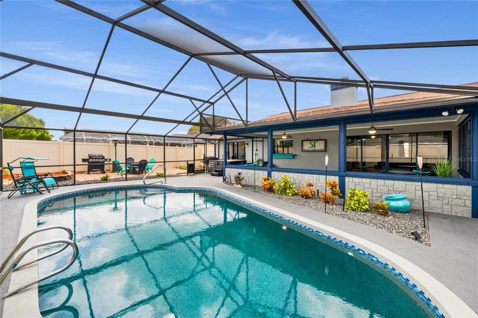 1239 GIOVANNI STREET