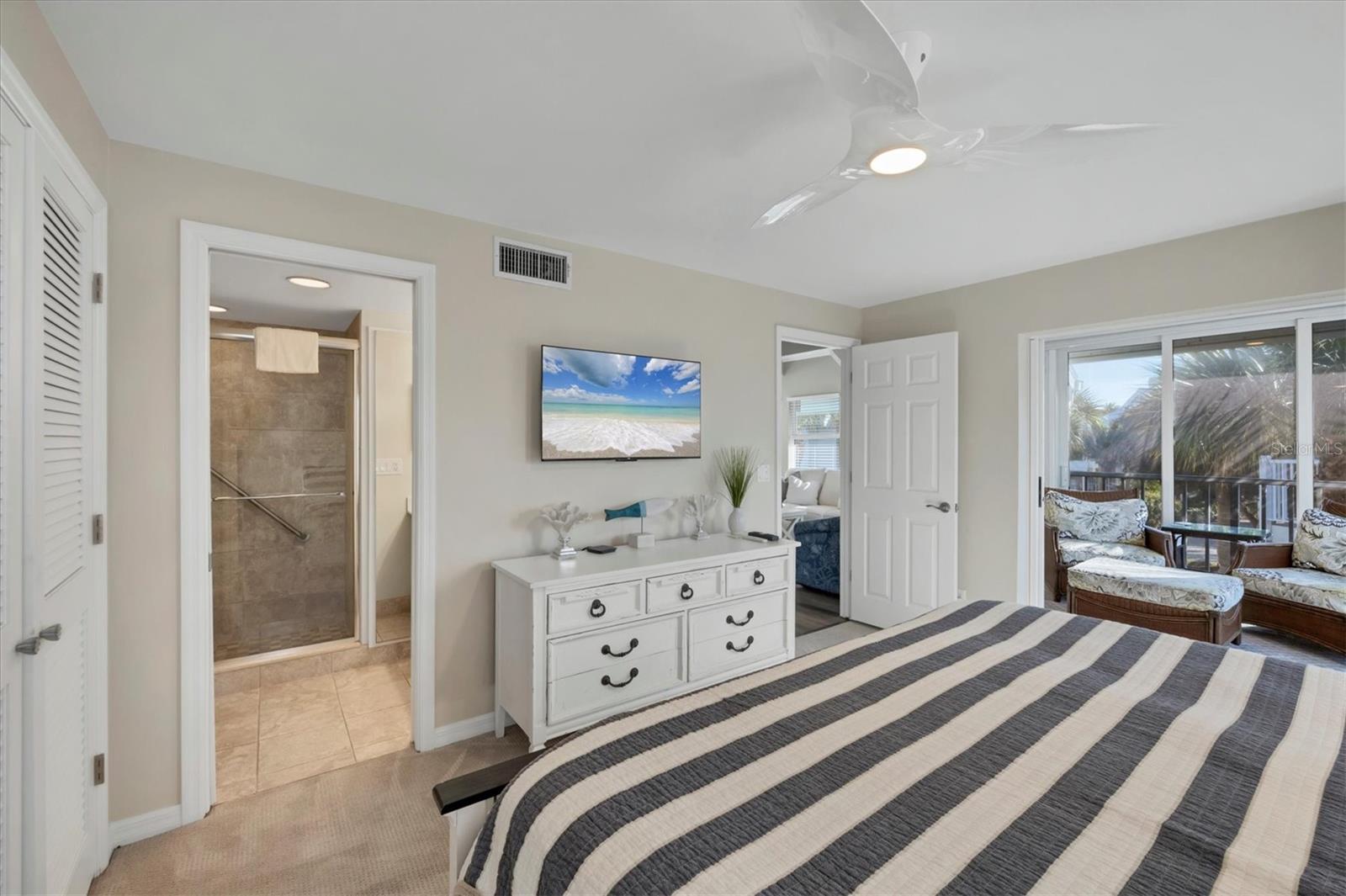 VILLAGE BOCA GRANDE CLUB PH - Residential