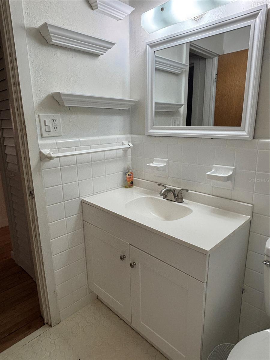 SUNSET POINT A REP - Residential Lease