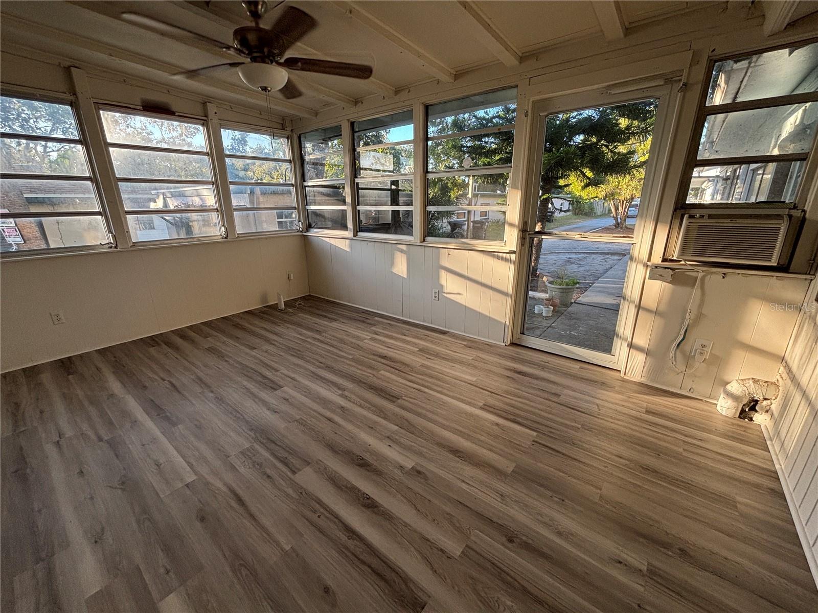 SUNSET POINT A REP - Residential Lease